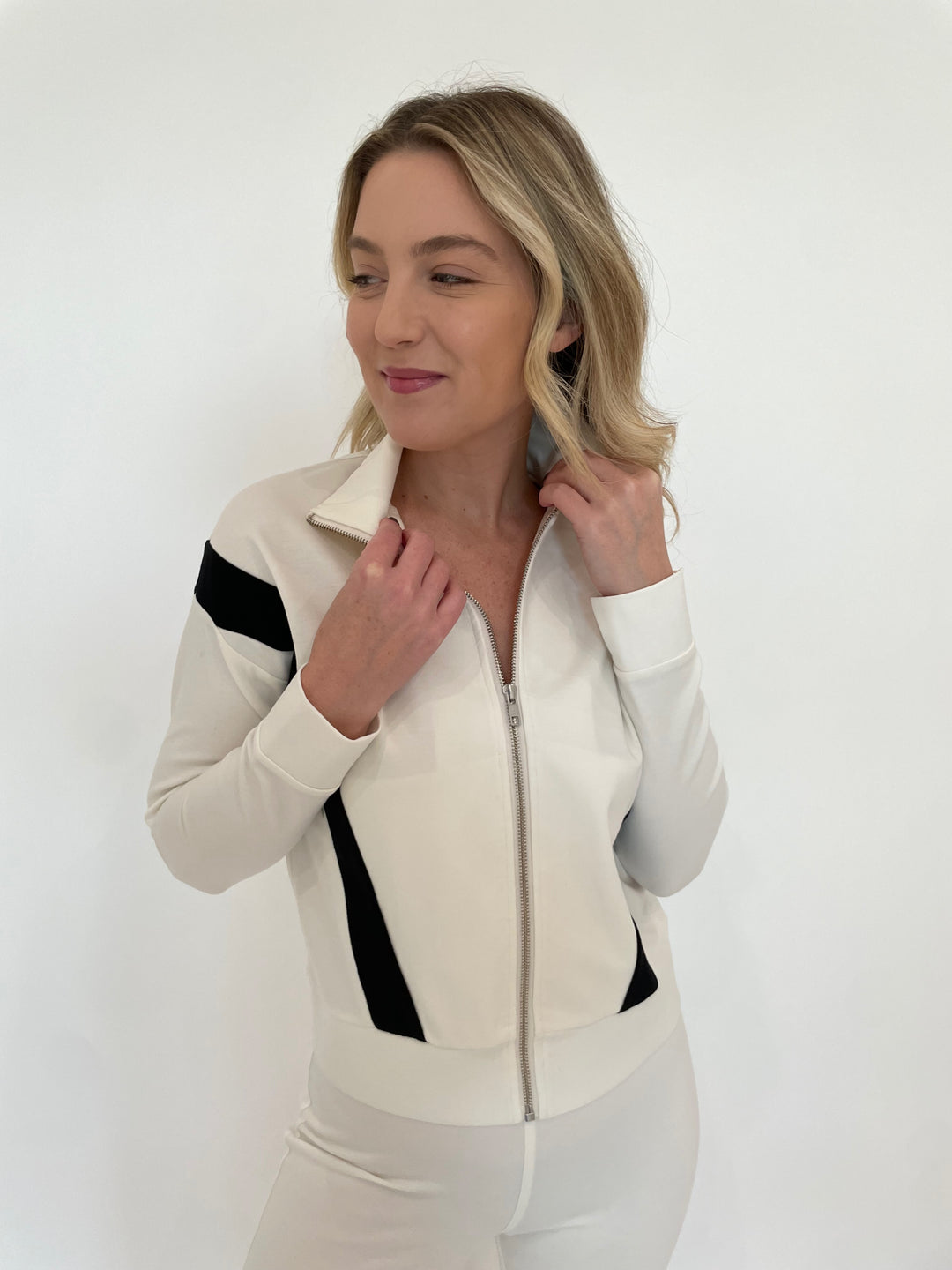 Peace of Cloth Vicki Paramount Knit Zip-Up Jacket in Oyster available at Barbara Katz