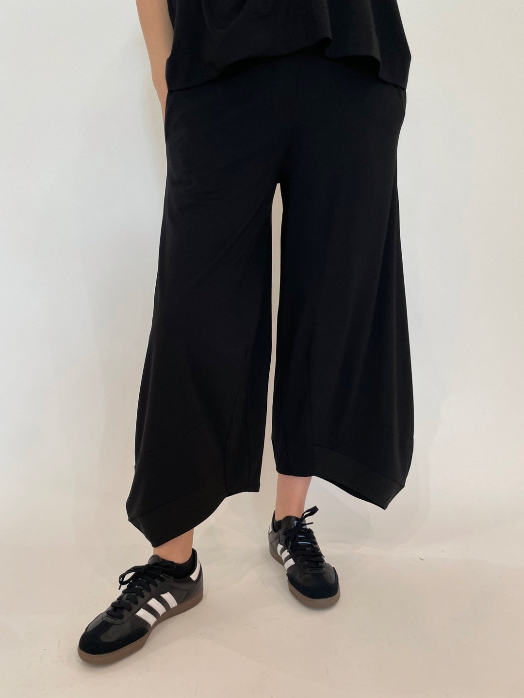 Ozai N Ku Lana Lantern Pants in Black available at Barbara Katz