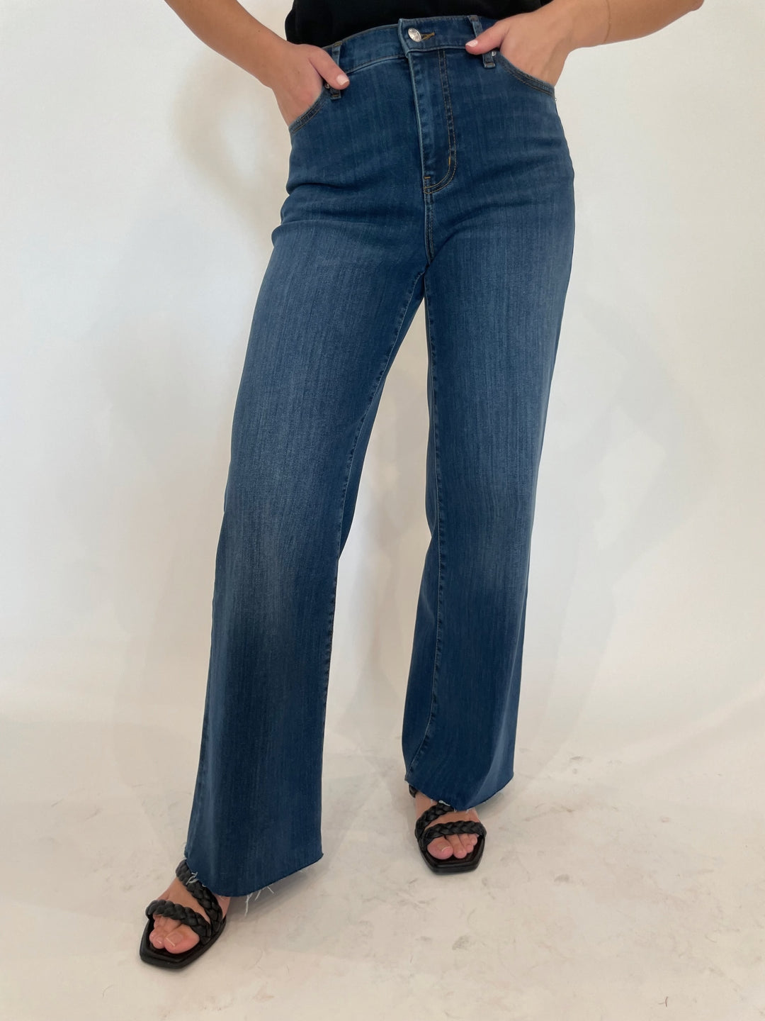 Frame Le Slim Palazzo Raw After Jeans in Lupine available at Barbara Katz