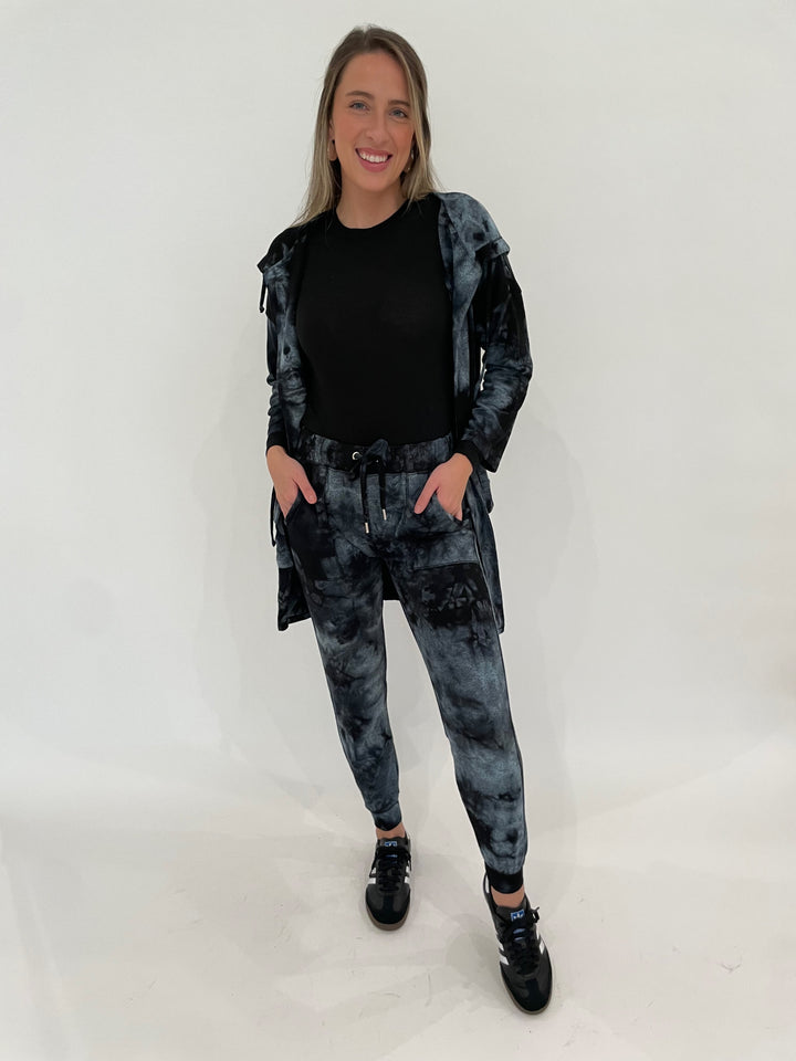 BK Omaha Marble Wash Cardigan in Storm with Goldie Black Ribbed Long Sleeve Tee underneath, paired with matching BK Omaha Marble Wash Joggers available at Barbara Katz