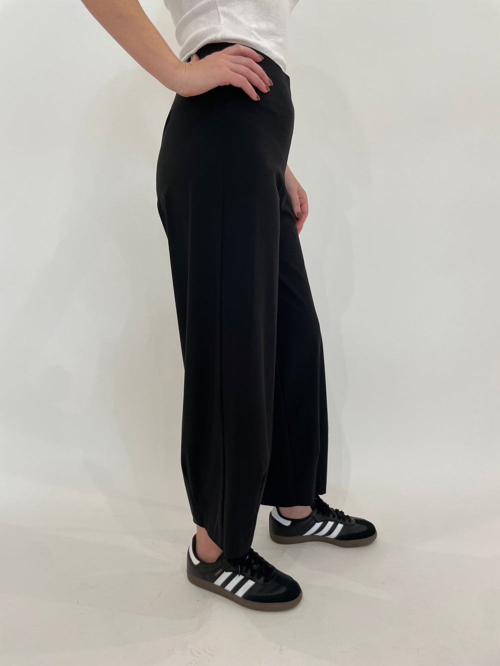 Raffaello Rossi Sally 7/8 High Tech Jersey Pants in Black available at Barbara Katz