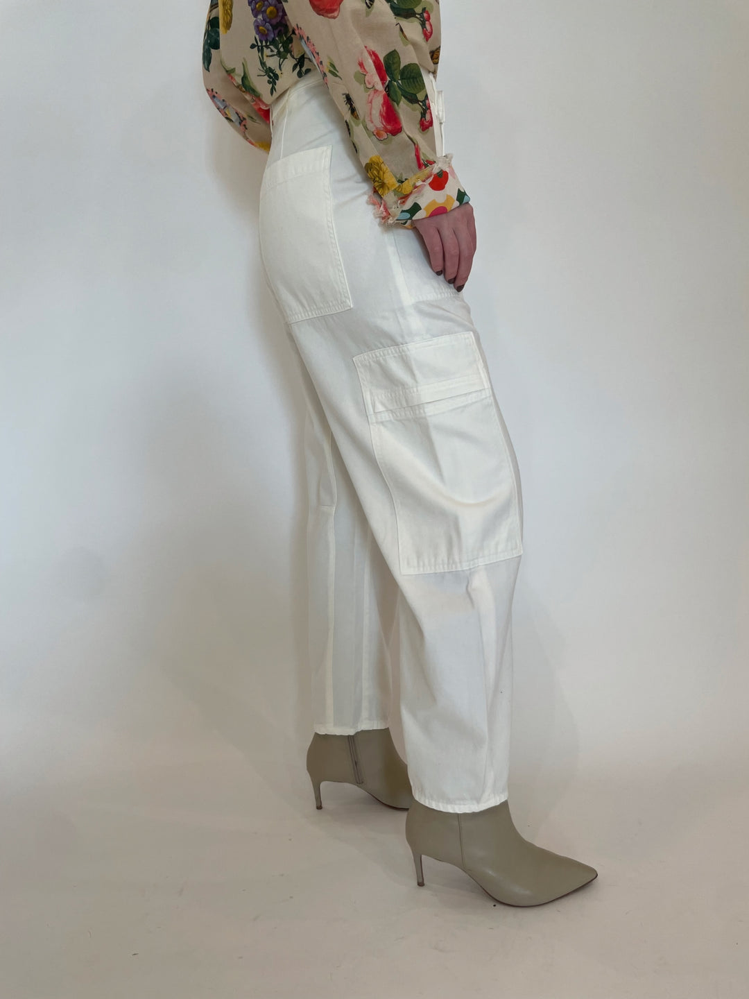 Citizens of Humanity Marcelle Low Slung Easy Cargo Pants in Pashmina available at Barbara Katz