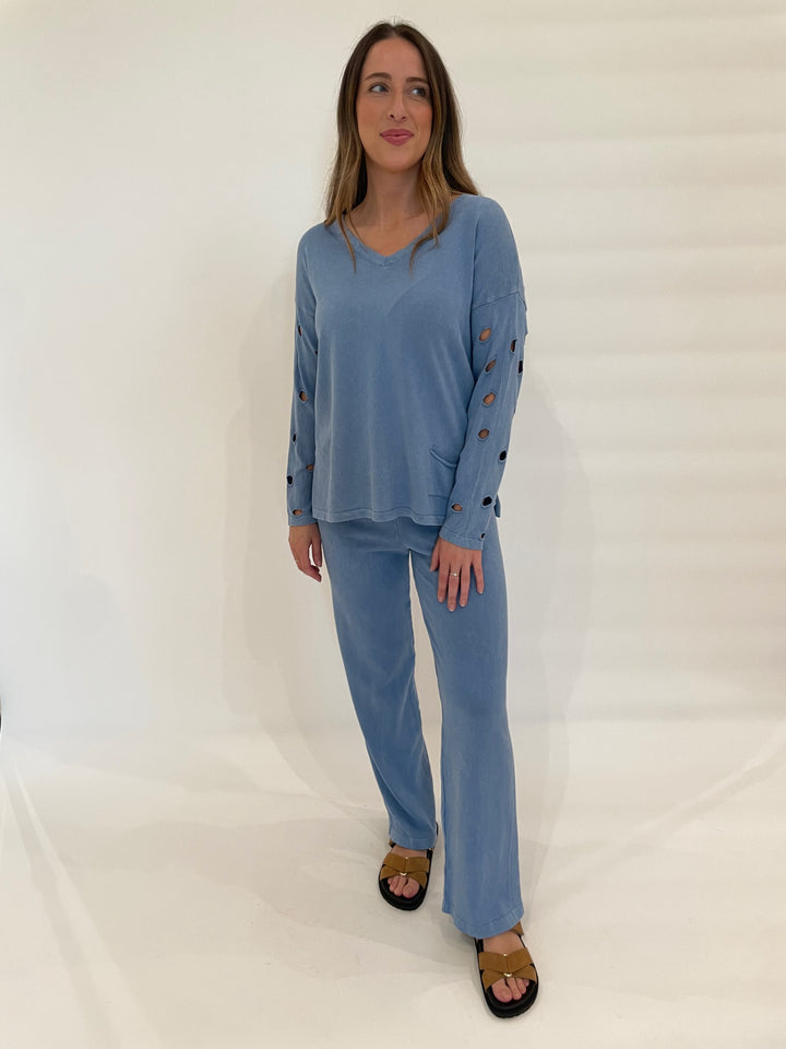 BK Lori Hand Wash Top in Sky Blue paired with matching Leanne Hand Wash Pants available at Barbara Katz