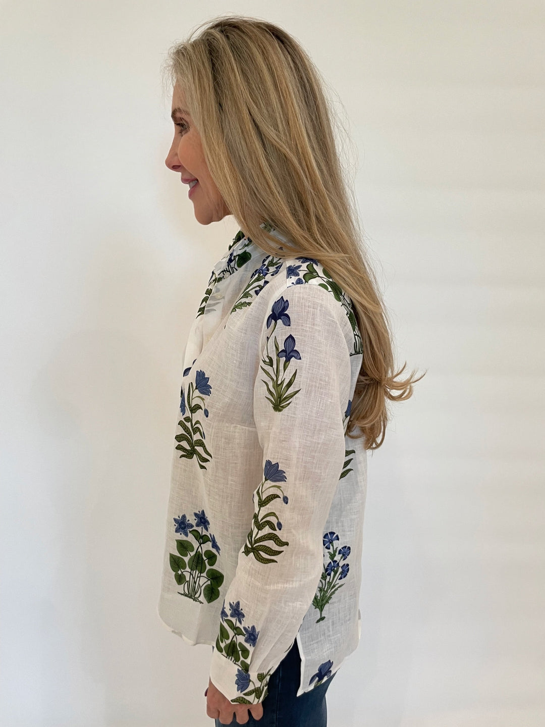 Vilagallo Andy Flor Azul Linen Long Sleeve Shirt in Azul/Green available at Barbara Katz