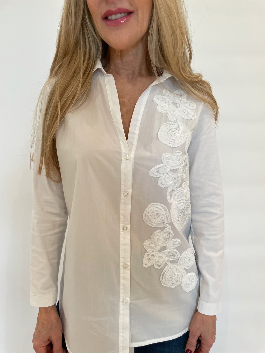 WHYCI Norma Embroidered Flower Shirt in White available at Barbara Katz