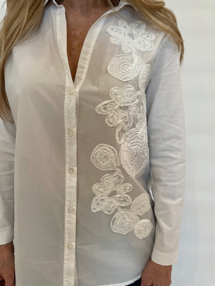 WHYCI Norma Embroidered Flower Shirt in White available at Barbara Katz