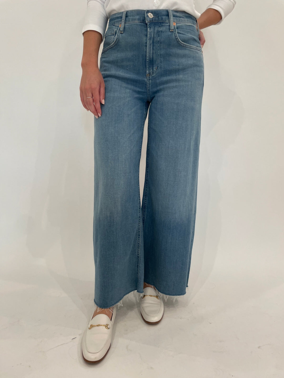 Citizens of Humanity Lyra Crop Wide Leg Jeans in Bhodi available at Barbara Katz