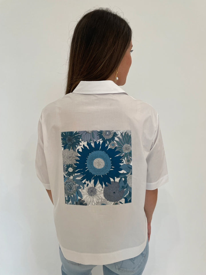 Terra Carmen Flower Printed Shirt in White/Blue at Barbara Katz