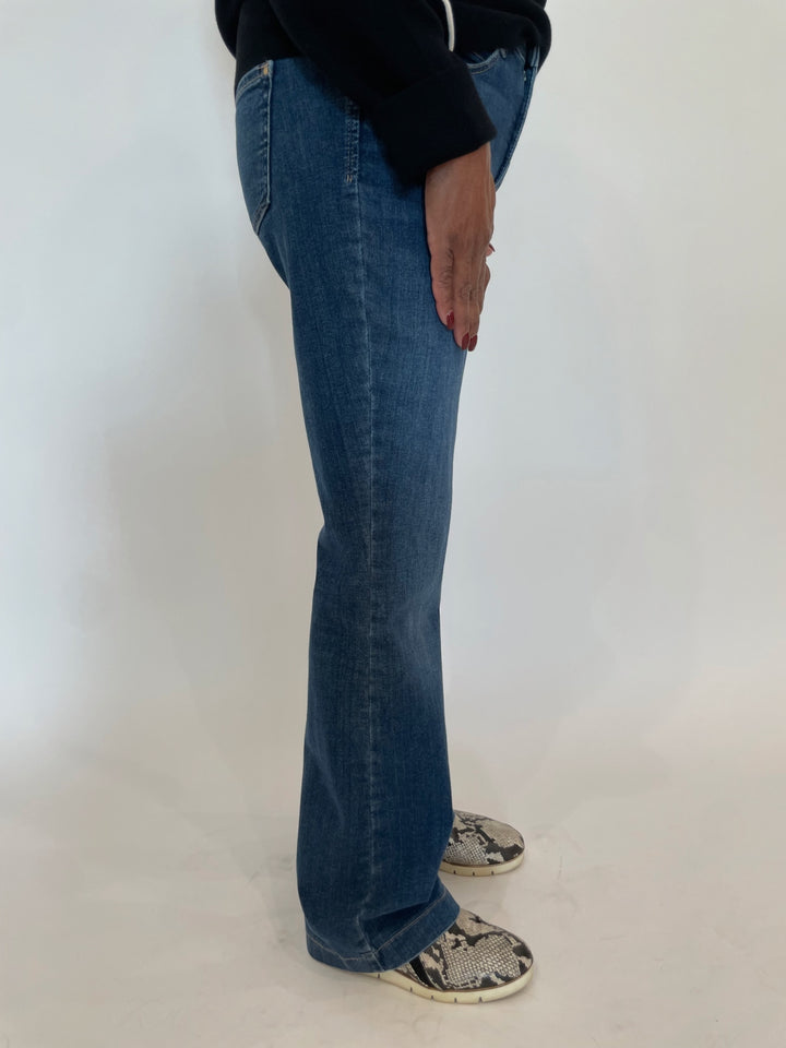 MAC Denim Dream Boot Jeans in Super Vin Wash available at Barbara Katz