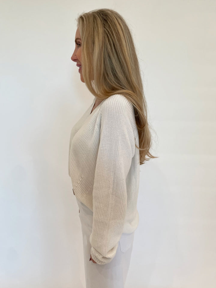 Pure Amici Myrna V-Neck Shaker Knit Long Sleeve Sweater in White available at Barbara Katz