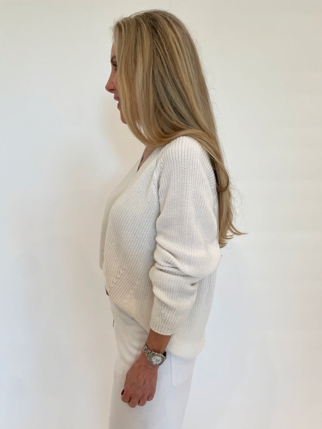 Pure Amici Myrna Long Sleeve V-Neck Shaker Knit Sweater in White available at Barbara Katz