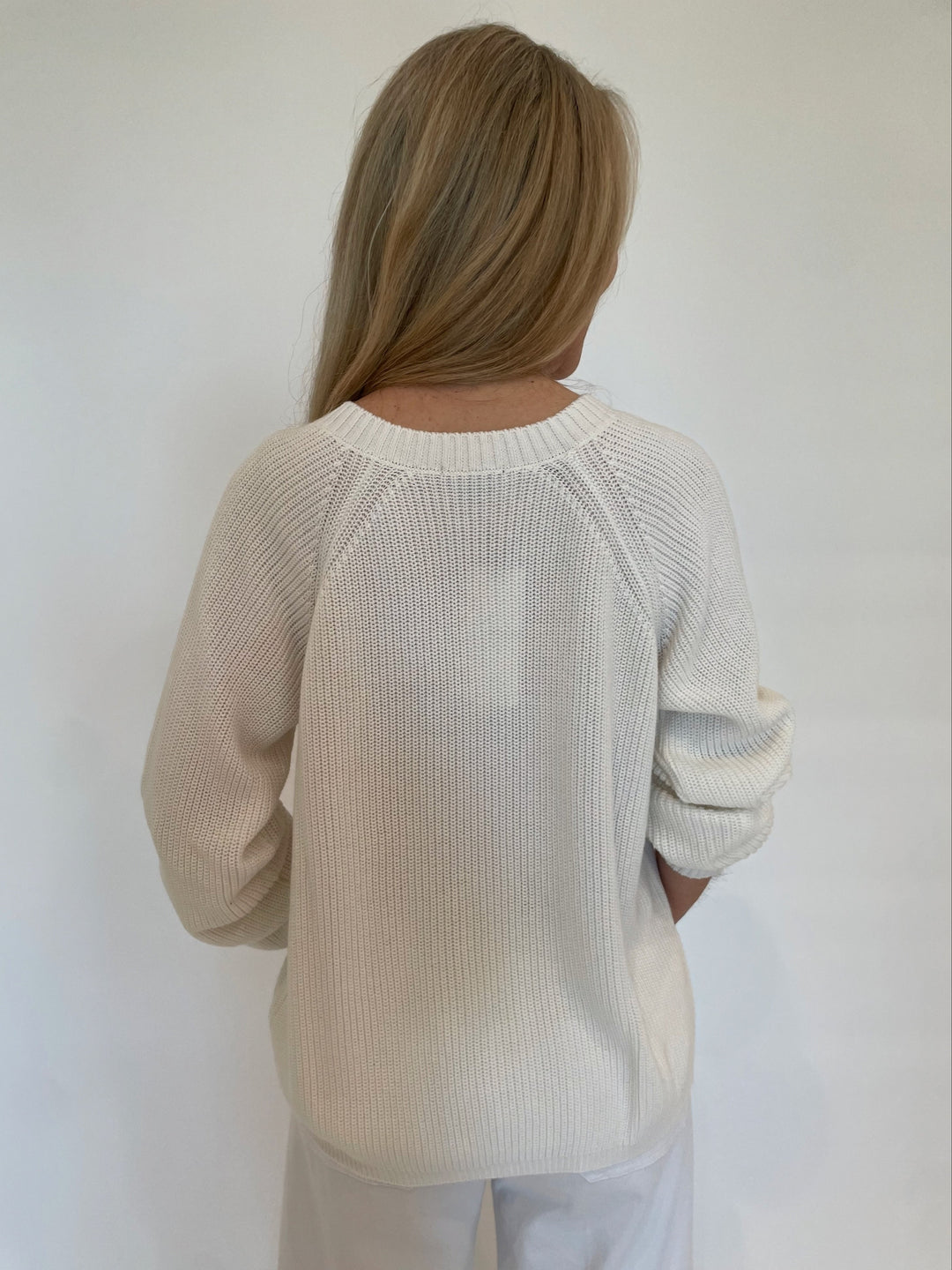 Pure Amici Myrna Long Sleeve V-Neck Shaker Knit Sweater in White available at Barbara Katz