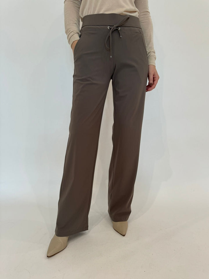 Raffaello Rossi Candice Straight Pants in Taupe available at Barbara Katz