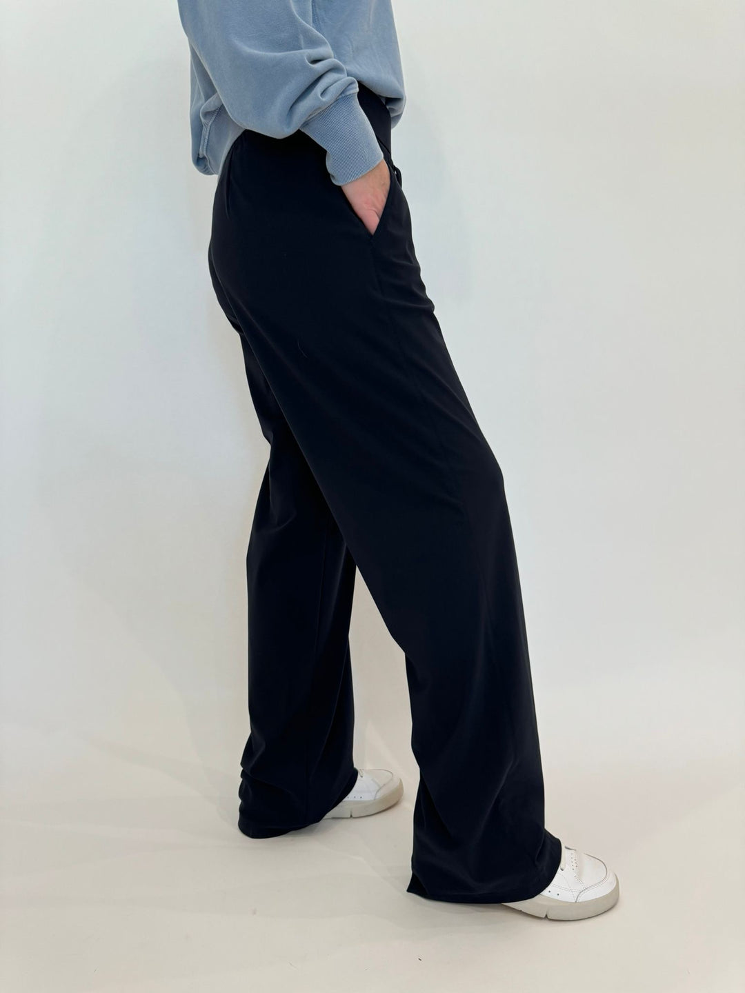 Raffaello Rossi Candice Straight Tech Pants - Navy available at Barbara Katz