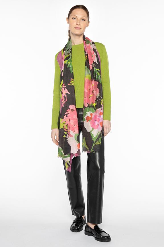 Kinross Cashmere Moody Blooms Print Scarf in Black Multi