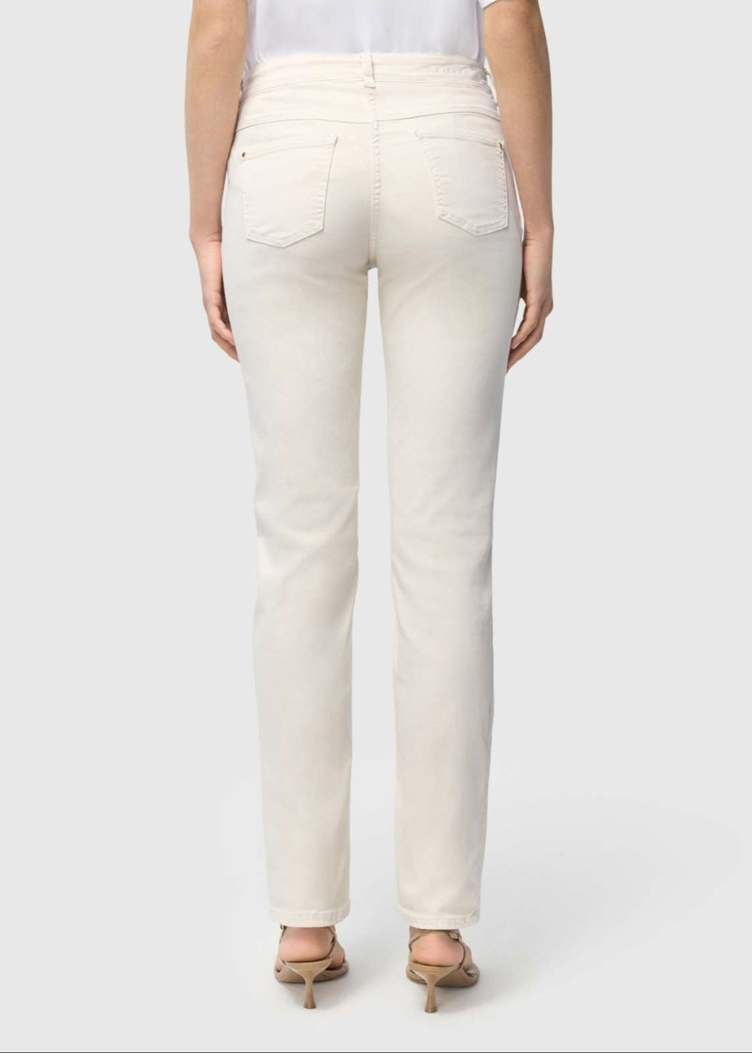 MAC Denim Dream Jean 32" in Antique White available at Barbara Katz