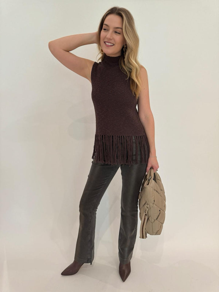 Rails Astrid Fringe Top in Umber paired with MAC Jeans Dream Boot Jean 32" in Metallic