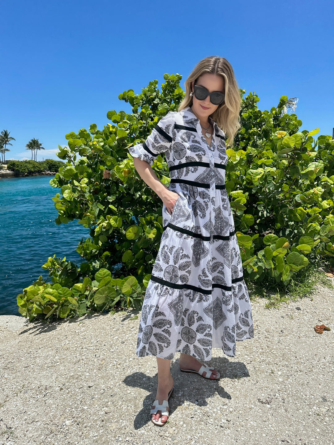 Miami Dress M508 - Black/White Paisley Print