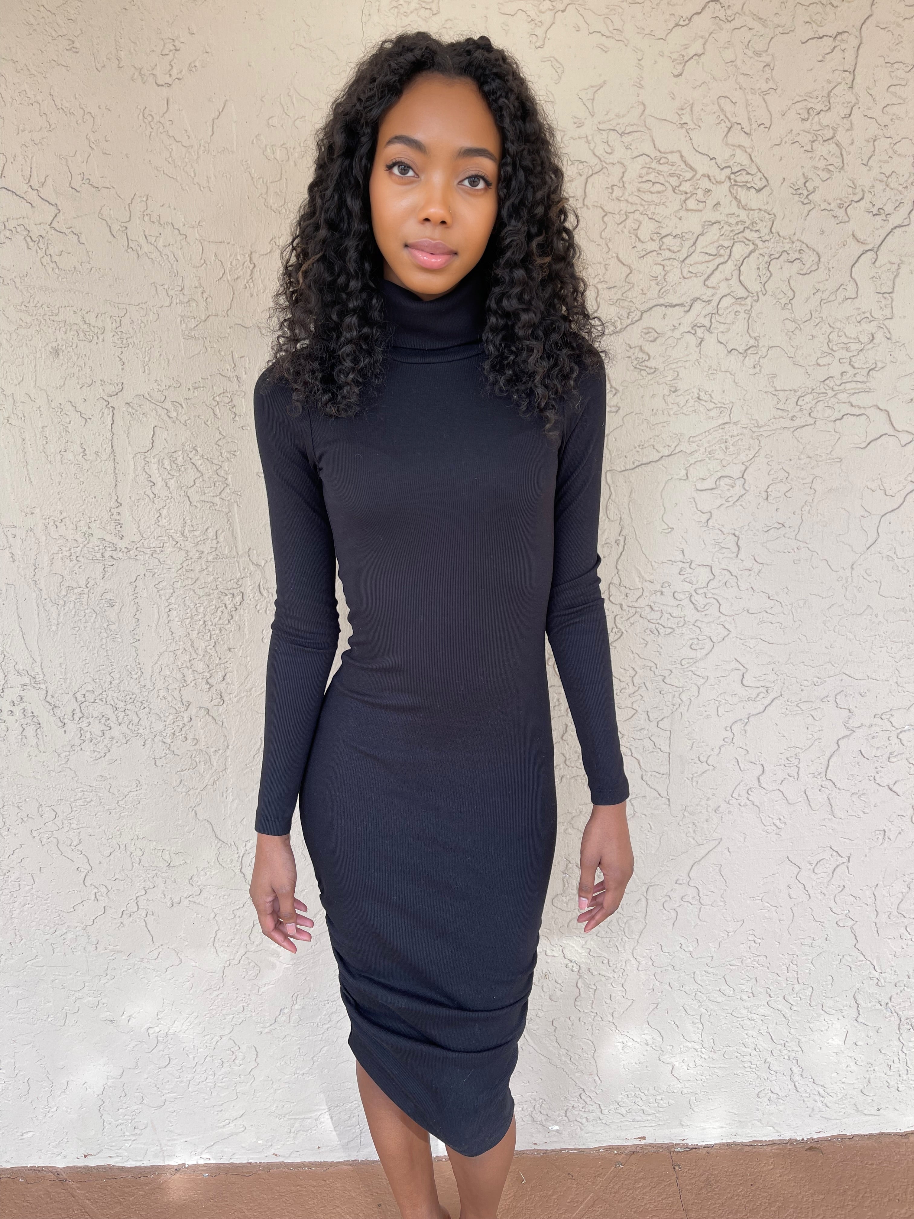 Black turtleneck bodycon midi dress best sale