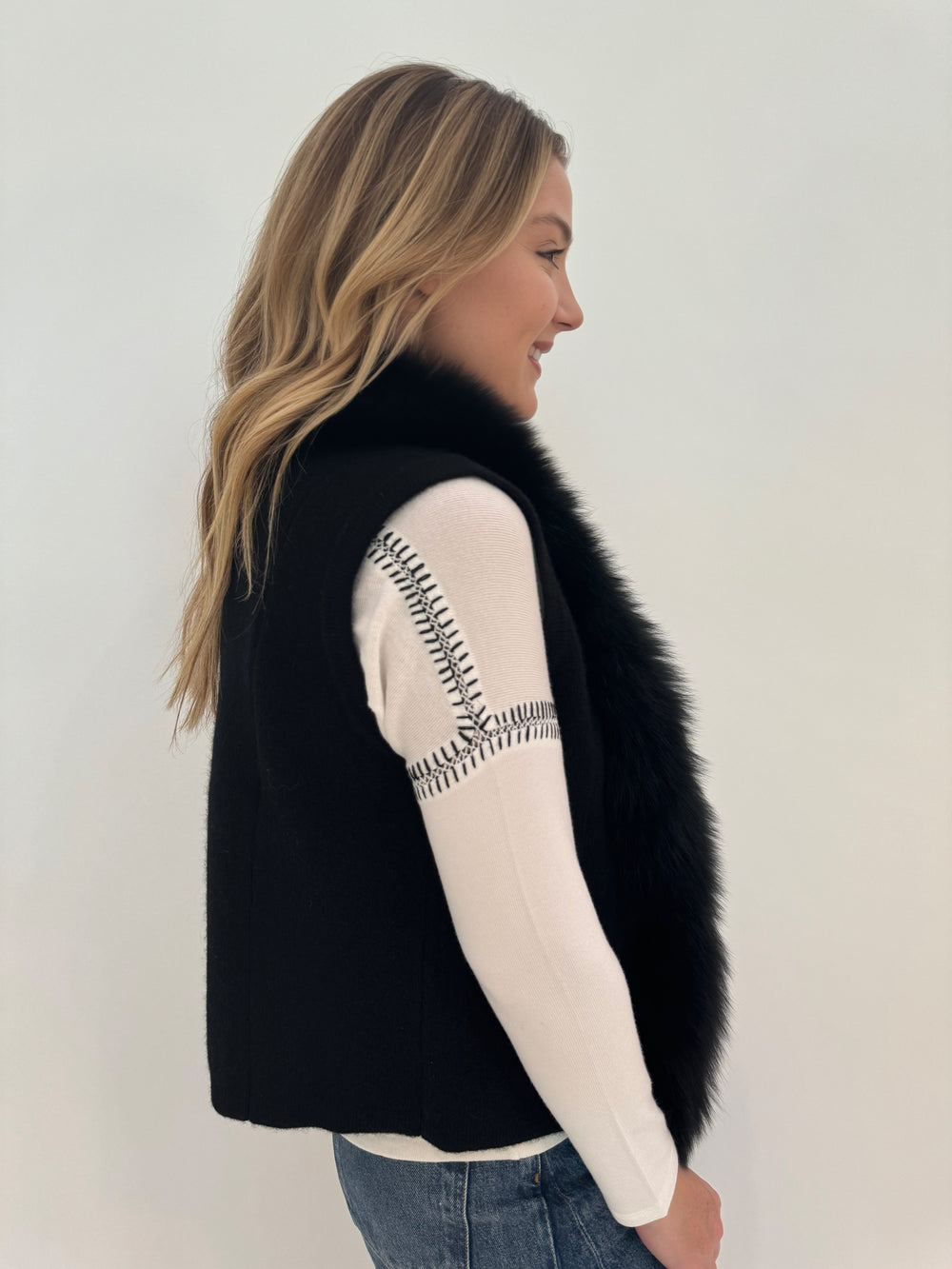 Barbara Katz Mona Cashmere Fox Trim Vest in Black