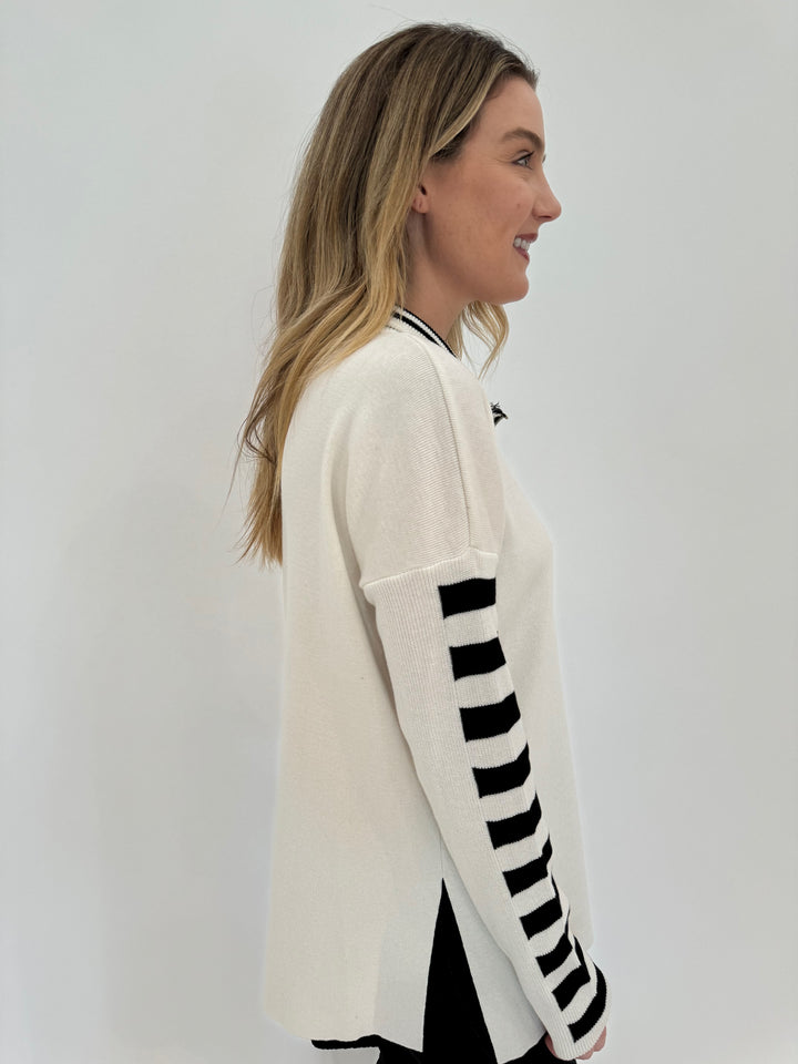 Barbara Katz Long Sleeve Zip Up Jacket in Ivory